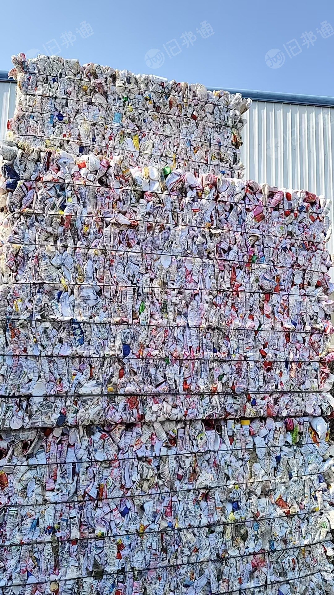 出售PET瓶砖，瓷白农药瓶砖，现货几吨