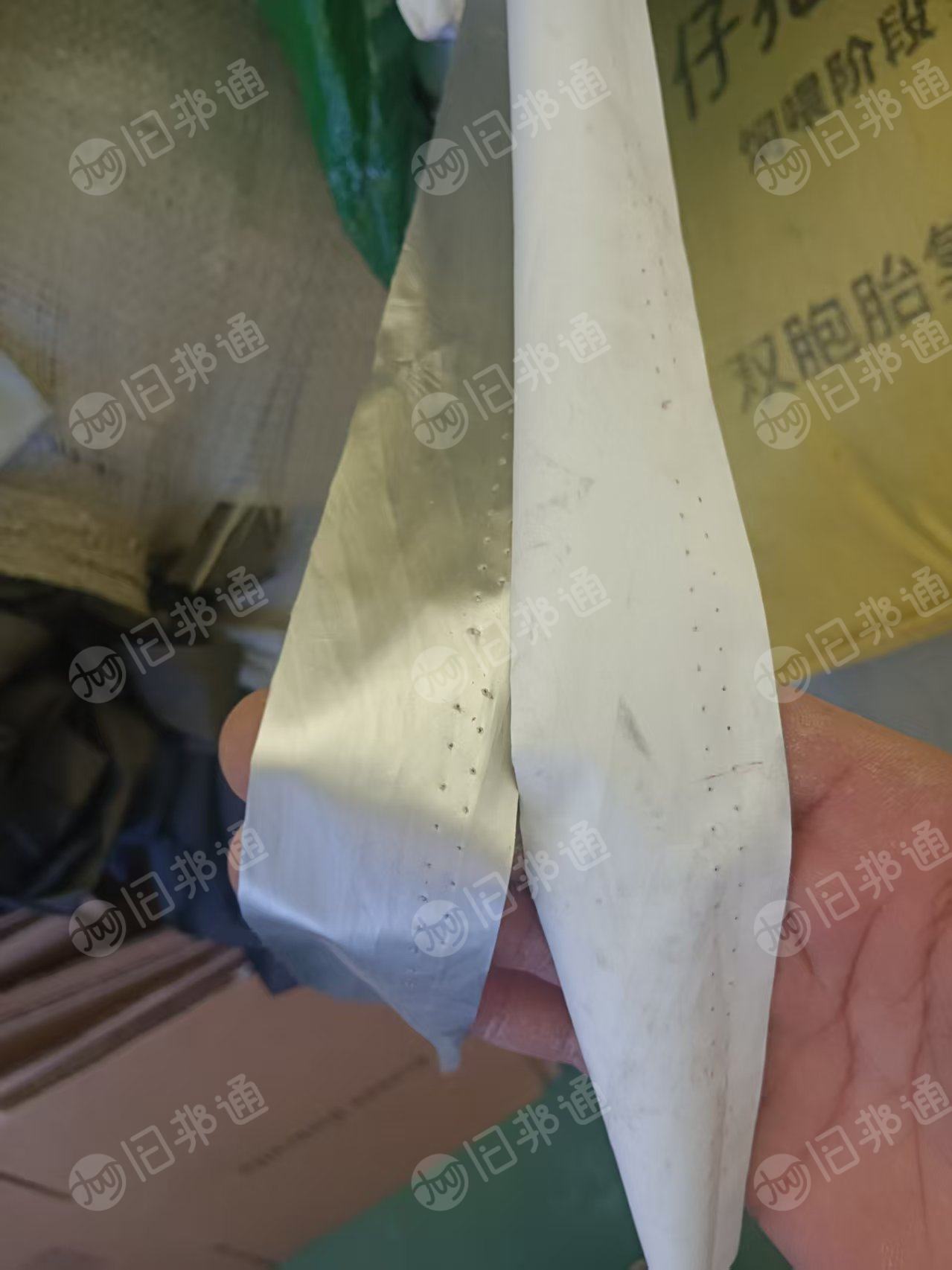 长期出售做雨伞下来的各种布条，涤纶布条，pvc布条，有带涂层的，涂银的，统货走，月供七八吨