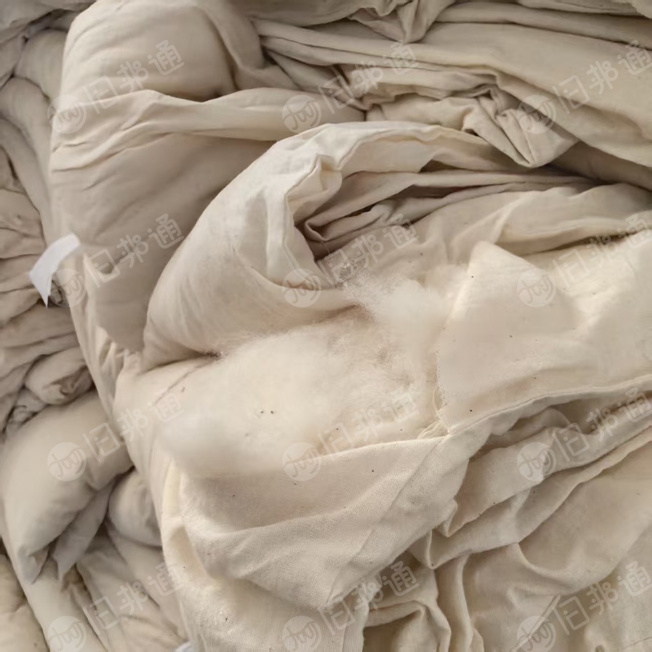 长期出售火车上下来的纯棉棉被，棉被，现货七吨