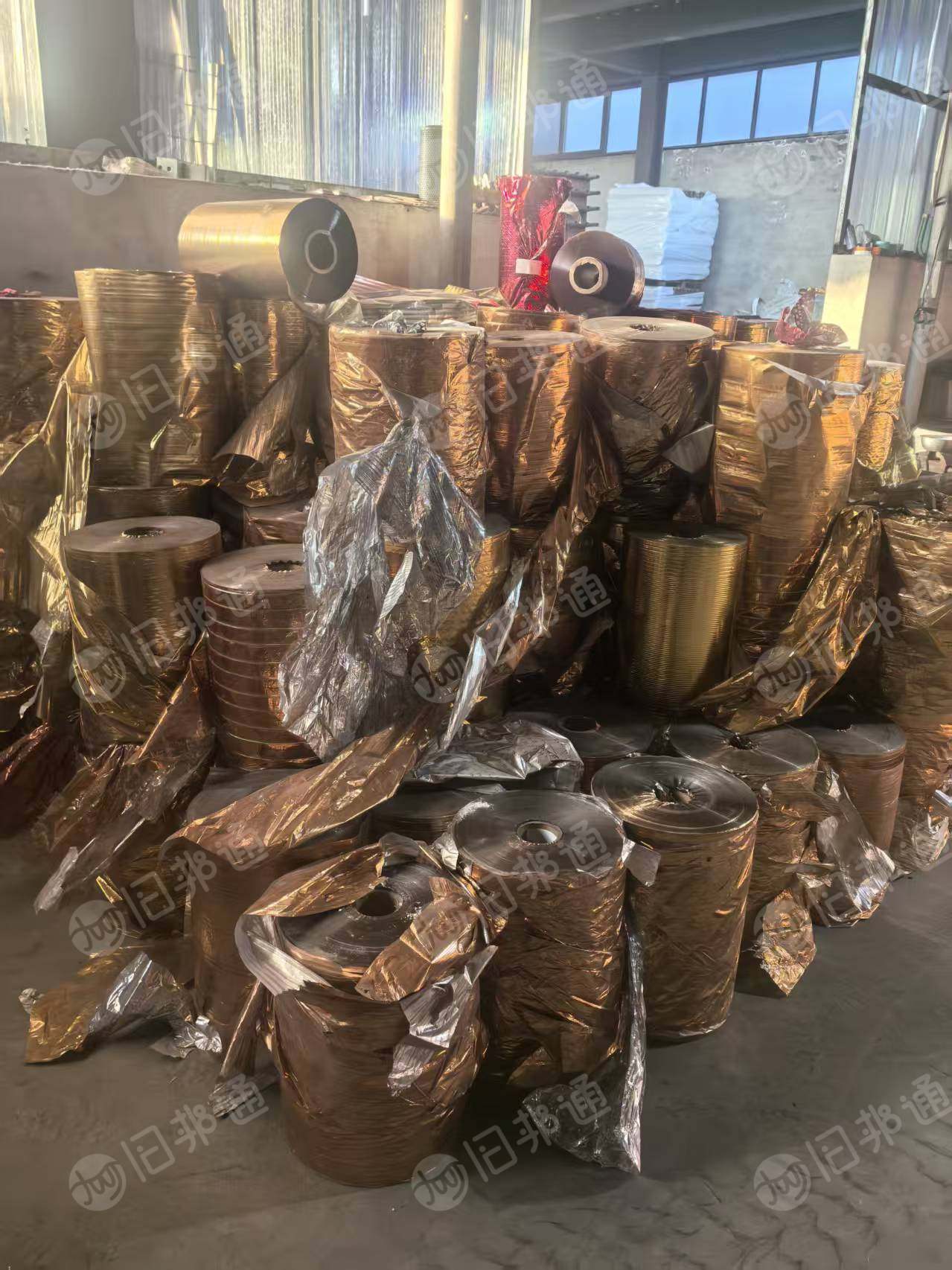 出售电化铝，烫金膜卷膜，打绳料，现货300吨