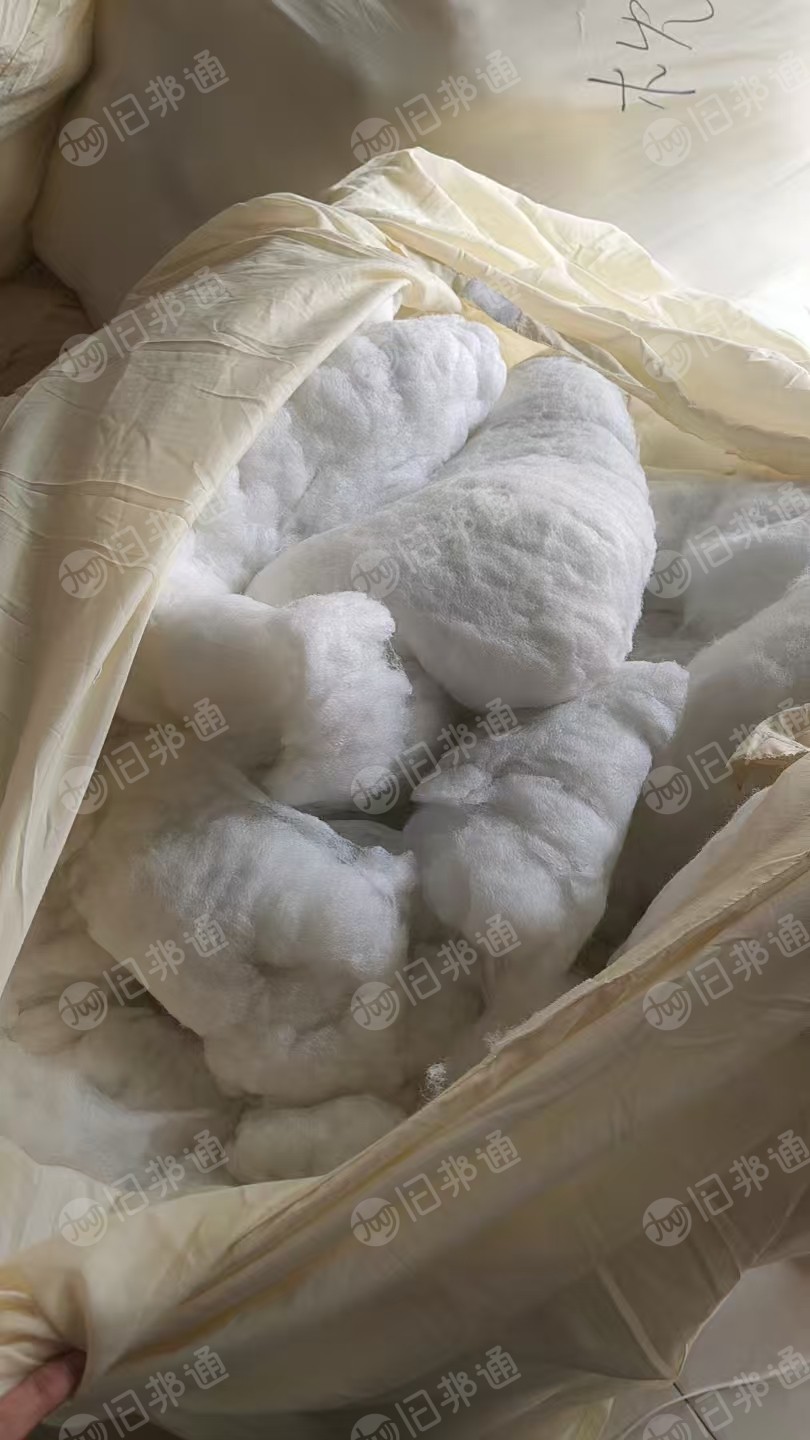 长期出售丝绵枕芯，枕头棉，枕芯棉，现货20吨