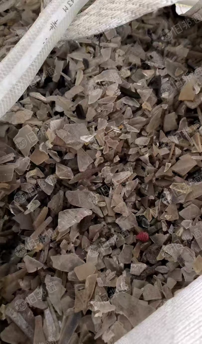 长期出售pc车灯破碎料，黑白混合