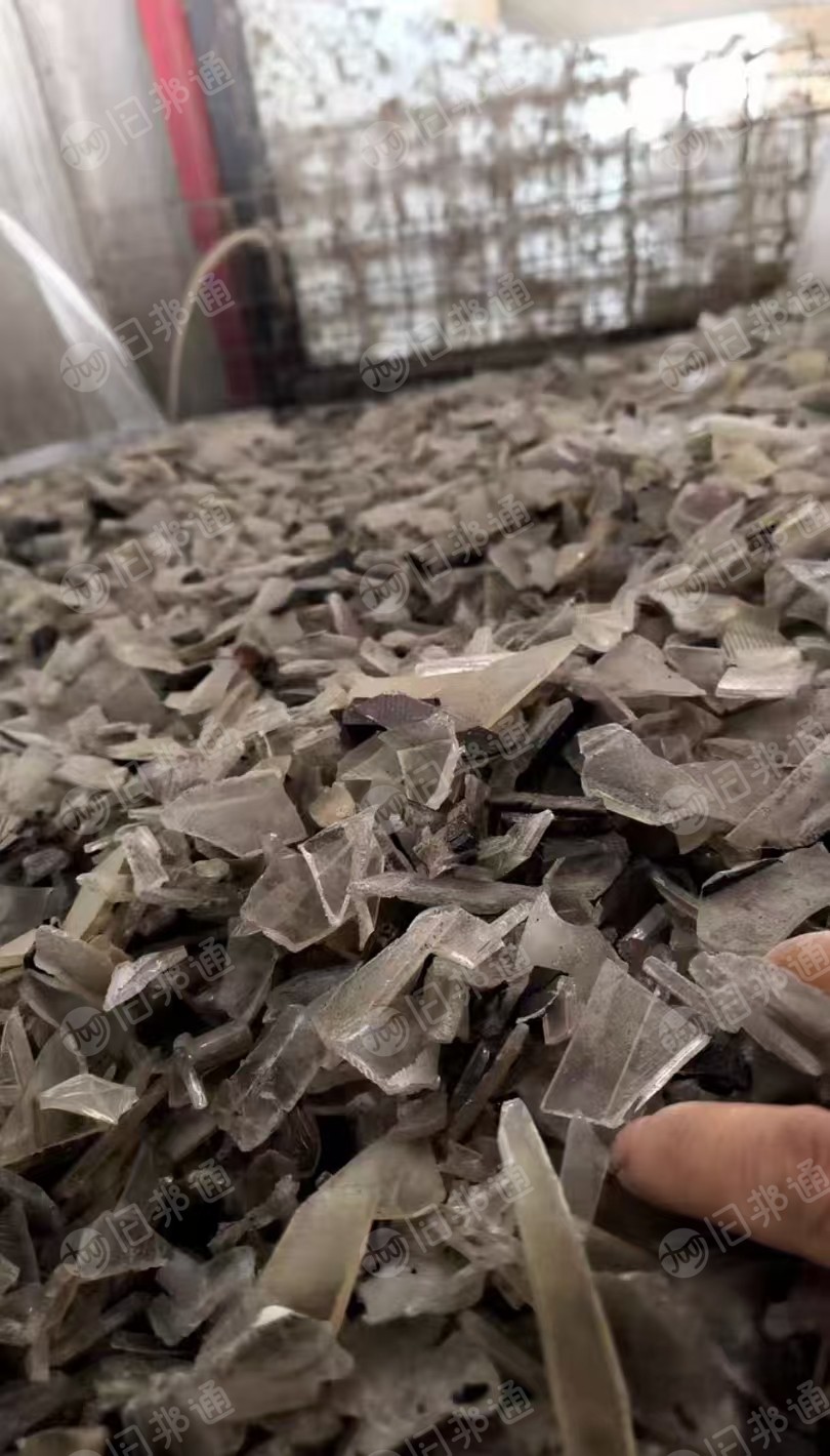 长期出售pc车灯破碎料，黑白混合