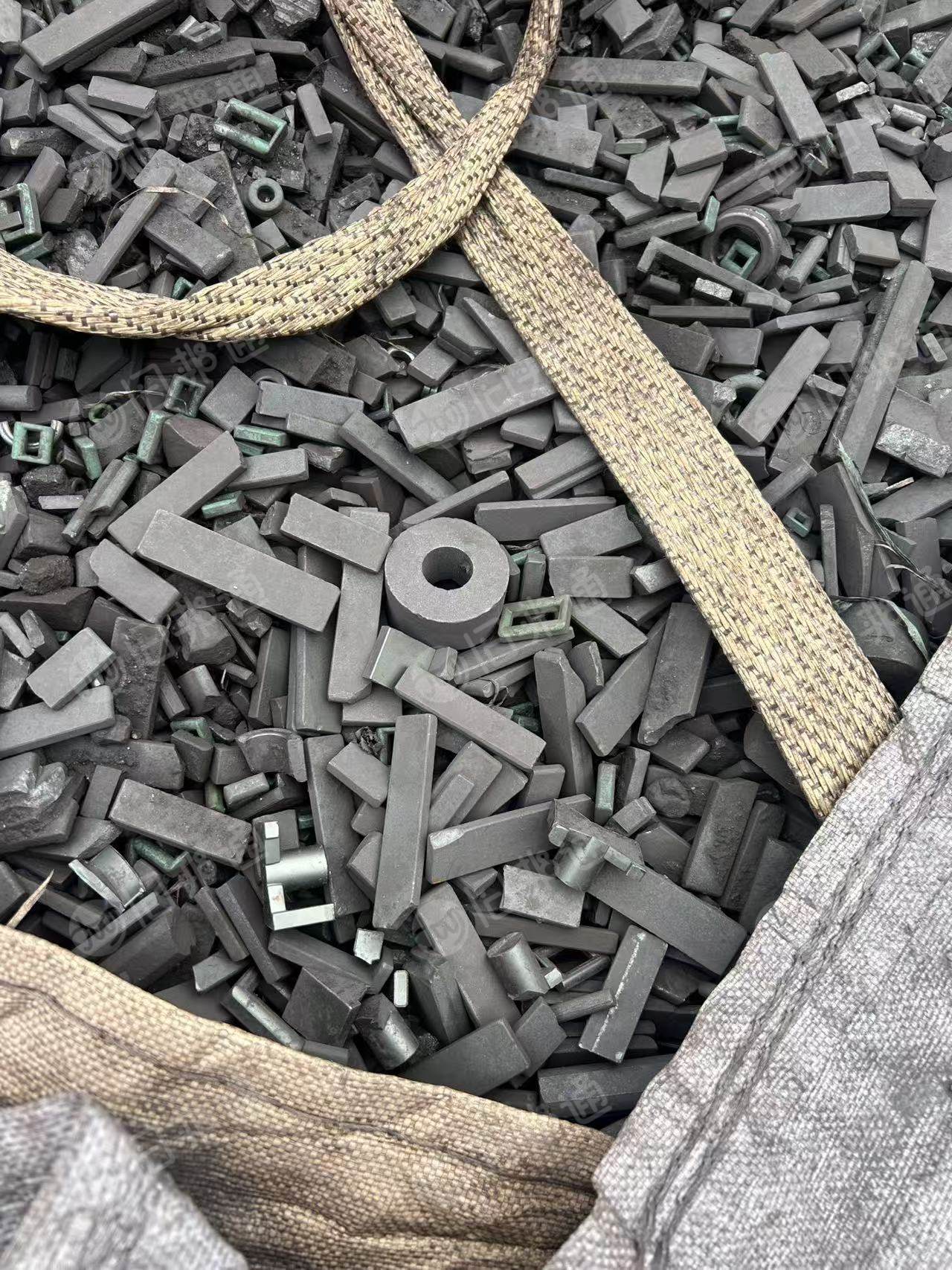 出售喇叭磁铁,现货200吨以上