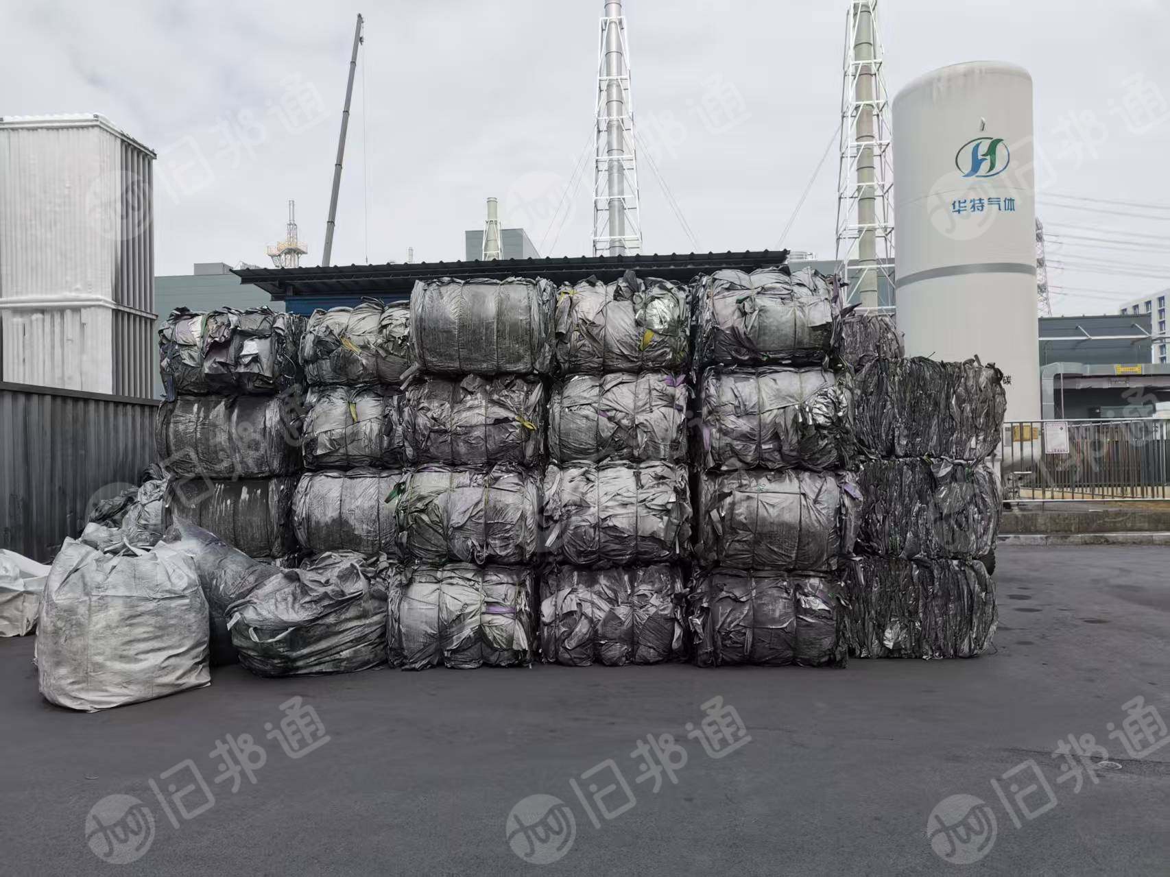 出售纯负极的电池吨包，内含铝塑膜，月供200吨