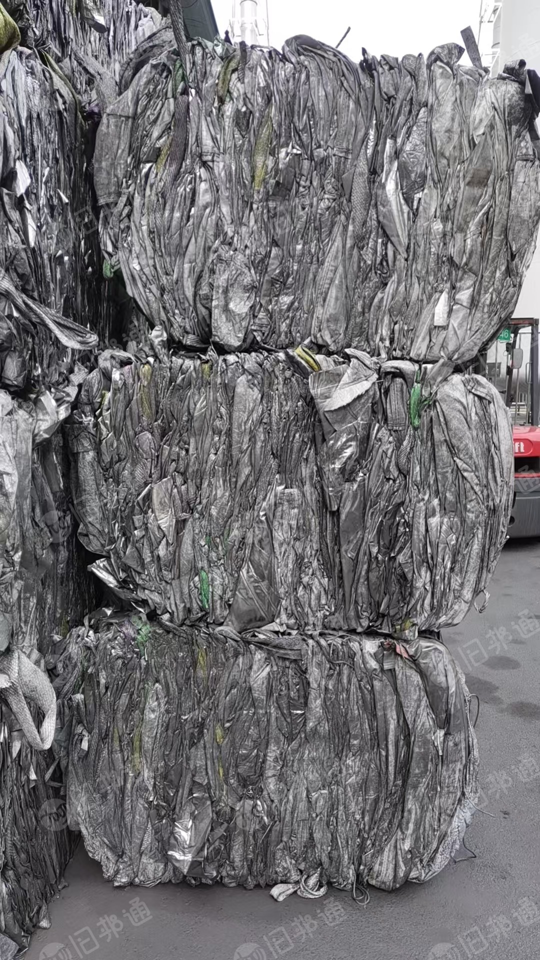 出售纯负极的电池吨包，内含铝塑膜，月供200吨