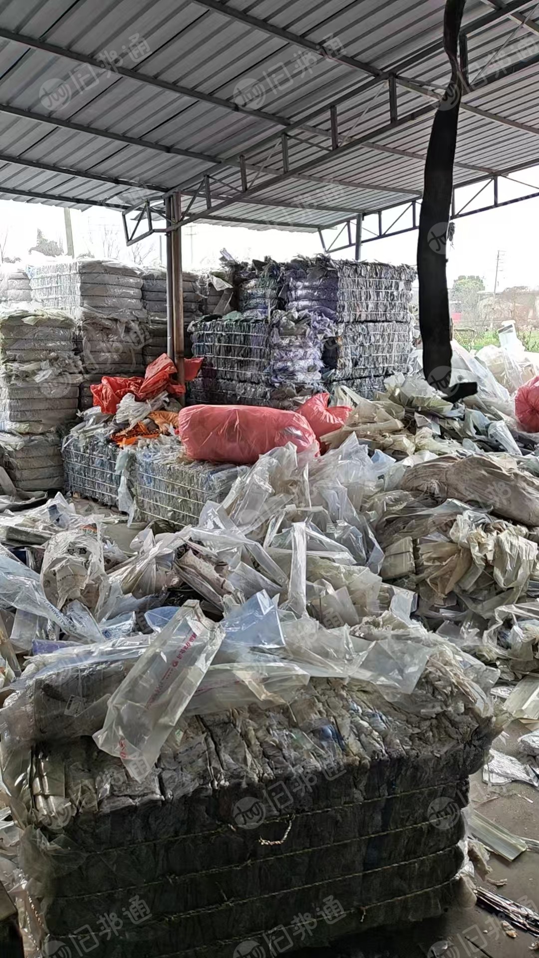 出售PVC铝材膜，铝合金包装膜压块料，现货30吨