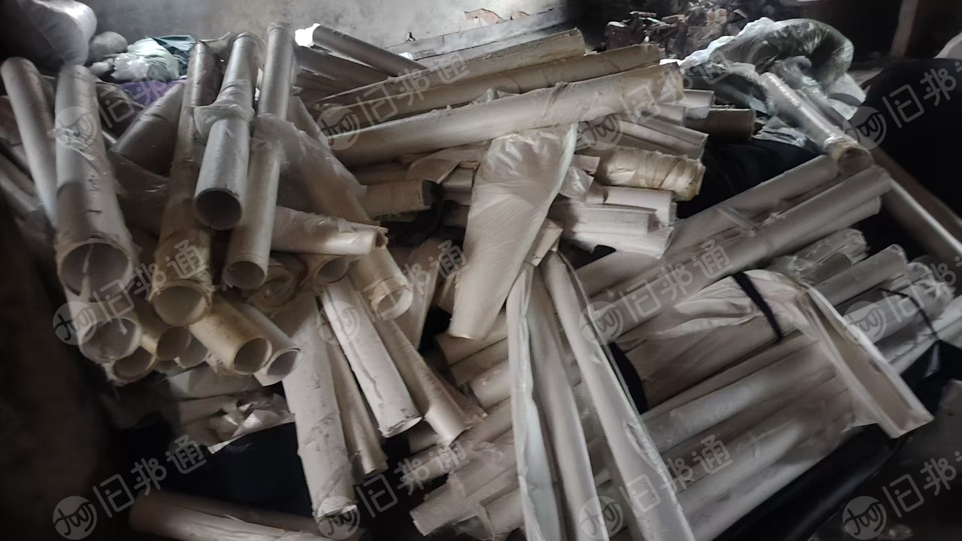 出售纯TPU膜,不带胶,透明和乳白,卷筒和边角料都有,现货20吨