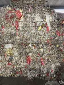 出售大花口杯纸边角料