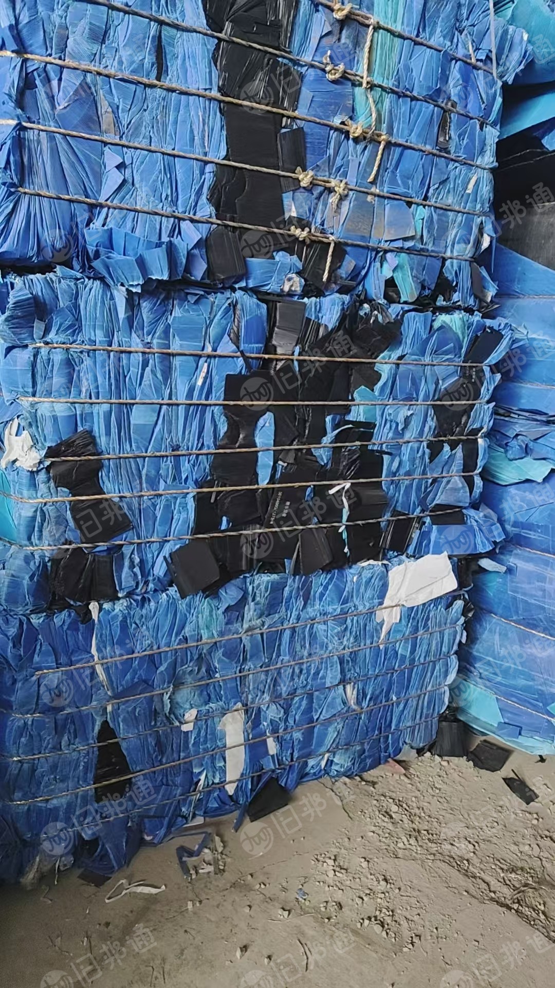 出售蓝色PP空心板毛料，压包好现货一挂车