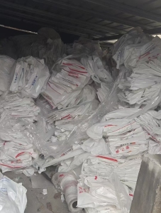 长期出售干造乳白袋废料