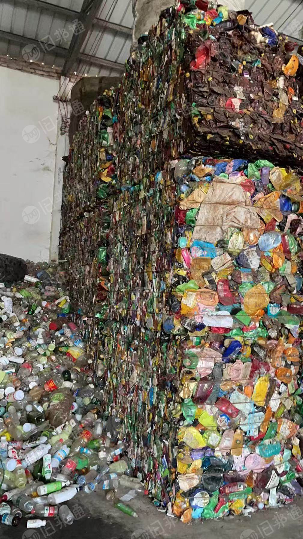 长期出售pet杂色瓶砖，现货一挂车