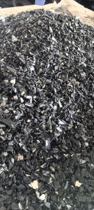 出售比亚迪厂下来PP带漆保险杠破碎料