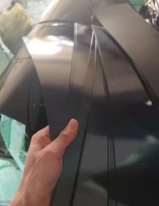 求购电子电池厂的黑色阻燃PC废料， PC薄片等，冲击20-40，要求必须无胶