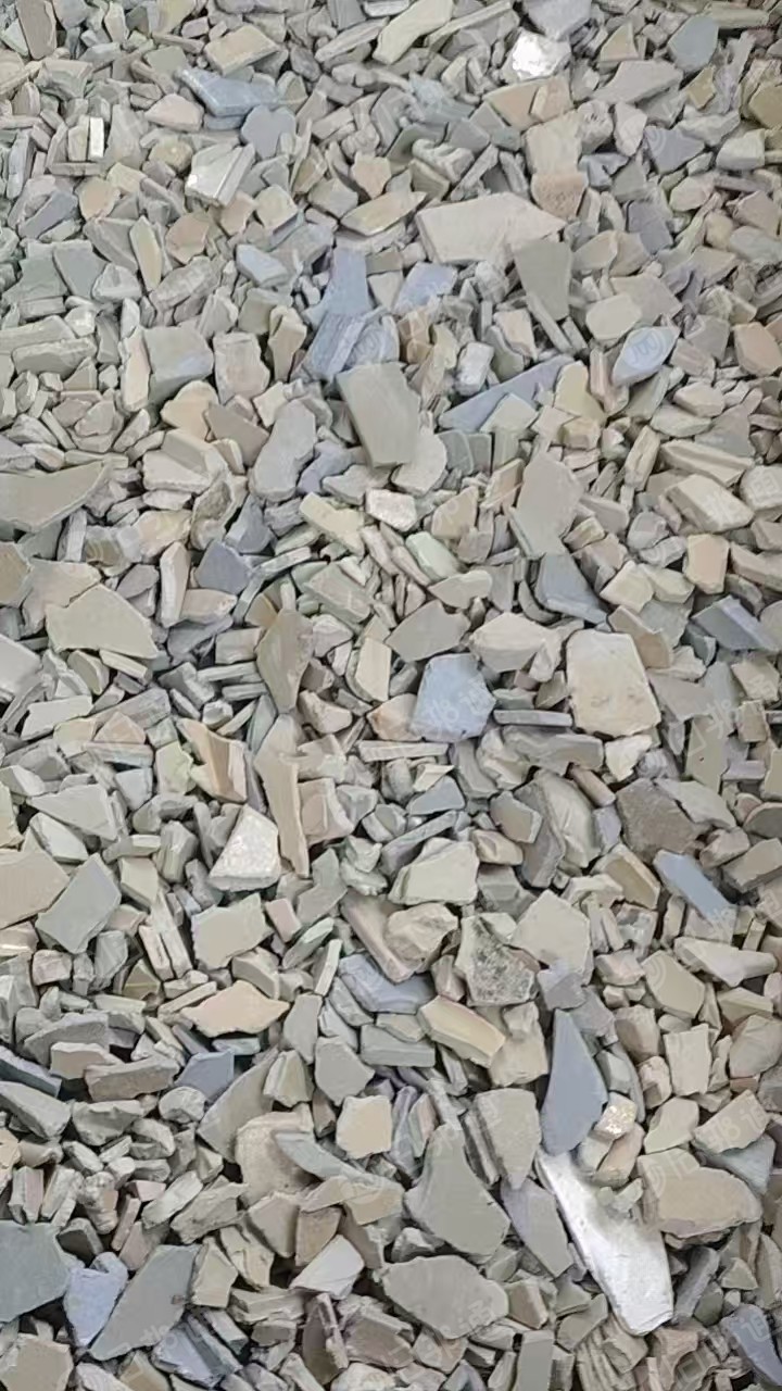 出售阻燃ABS破碎料，灰色ABS电表箱破碎料