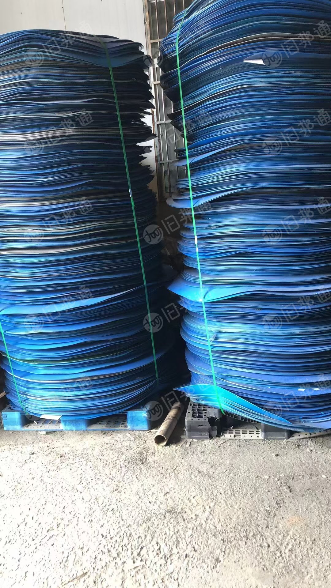 出售PE钢卷皮废料