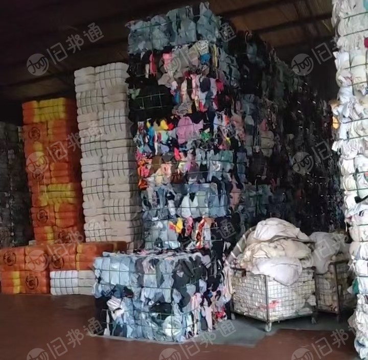 长期大量出售旧衣服黑料，月供2挂车，货在湖北武汉