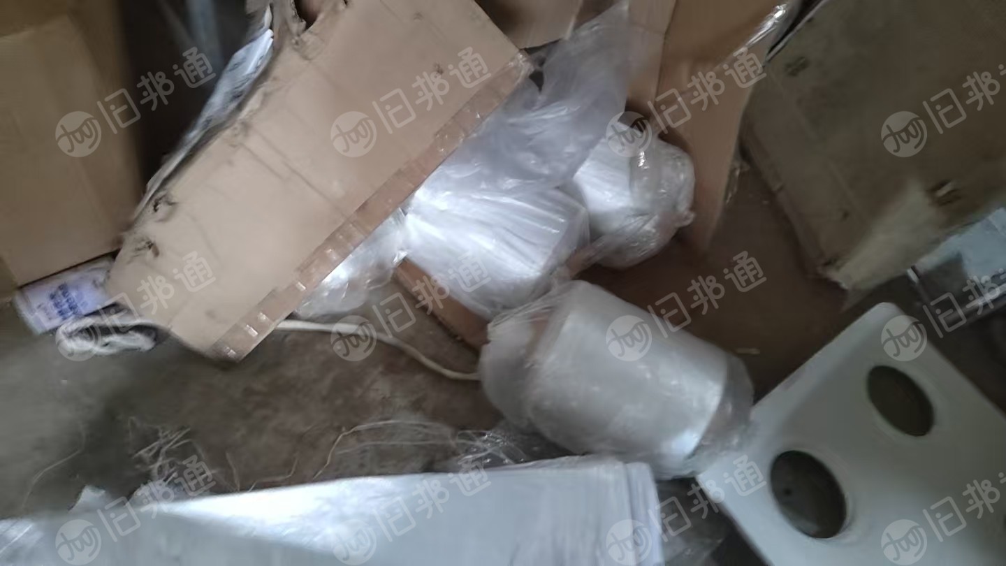 长期出售库存丝,库存纱,涤纶丝,涤纶低弹丝等,货在福建福州