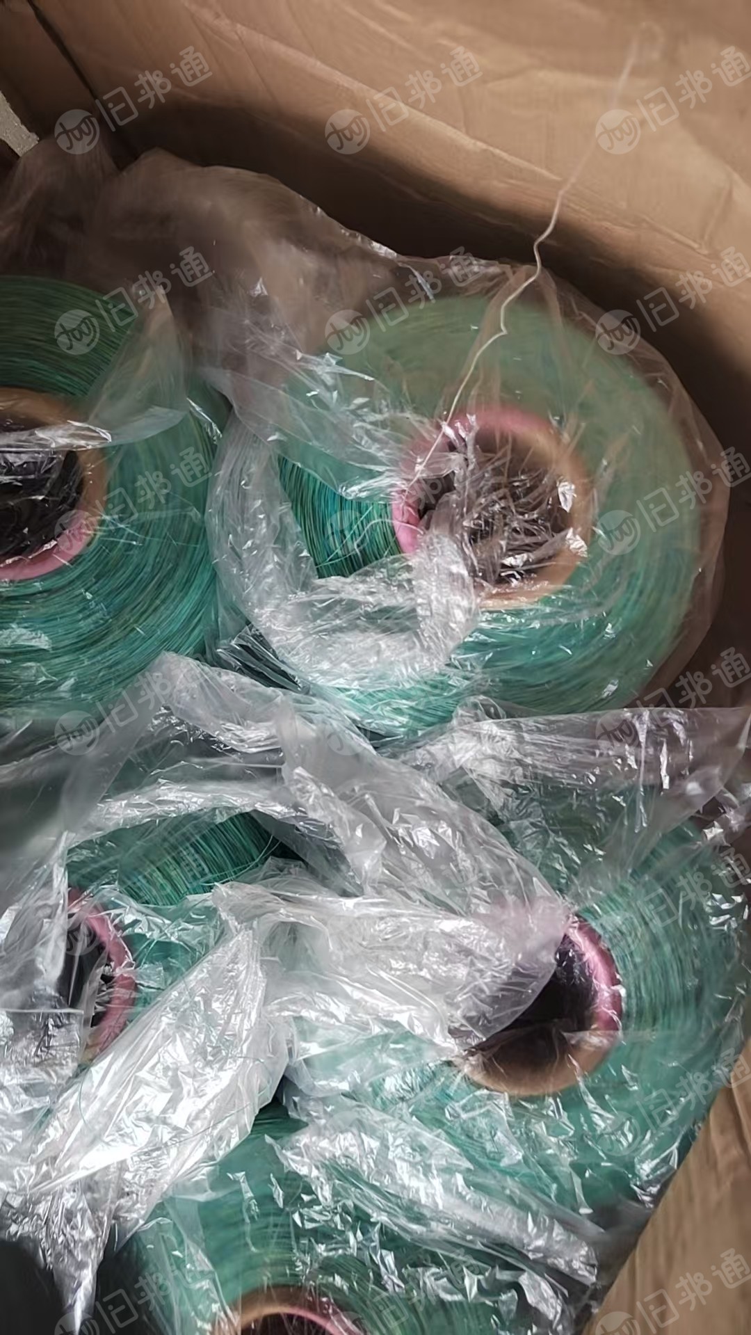 长期出售库存丝，库存纱，涤纶丝，涤纶低弹丝等，货在福建福州