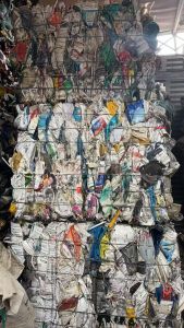 出售涂料桶压块