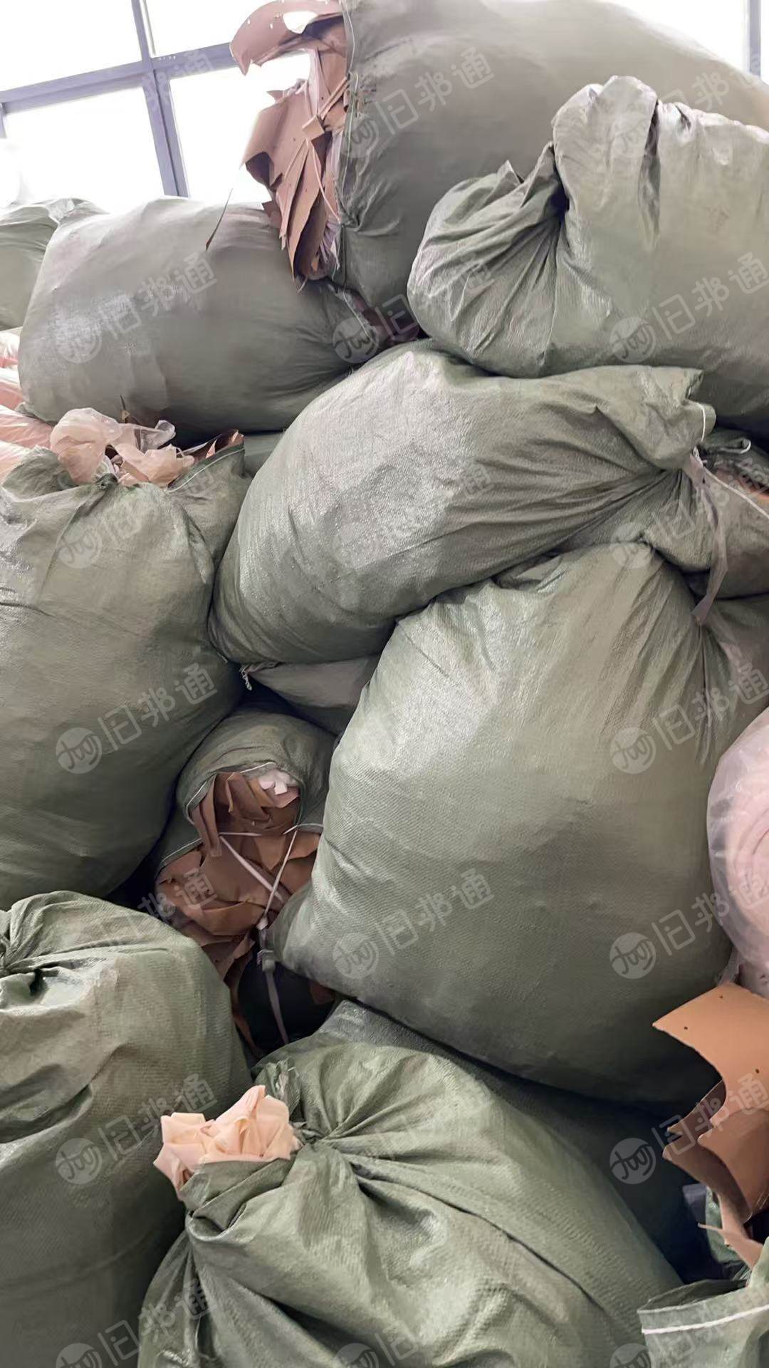 长期大量出售内衣厂下来的锦纶废布，尼龙废布，月供几百吨，货在广东汕头
