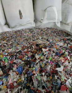 出售全漂日杂花丙破碎料