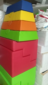 长期回收浅色pu皮革，素色皮革，库存皮革，做小孩沙发用