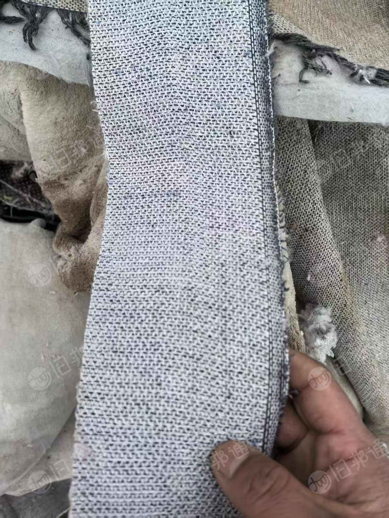 长期出售地毯厂下脚料，各种地毯边角料，统货走，每天出五六吨