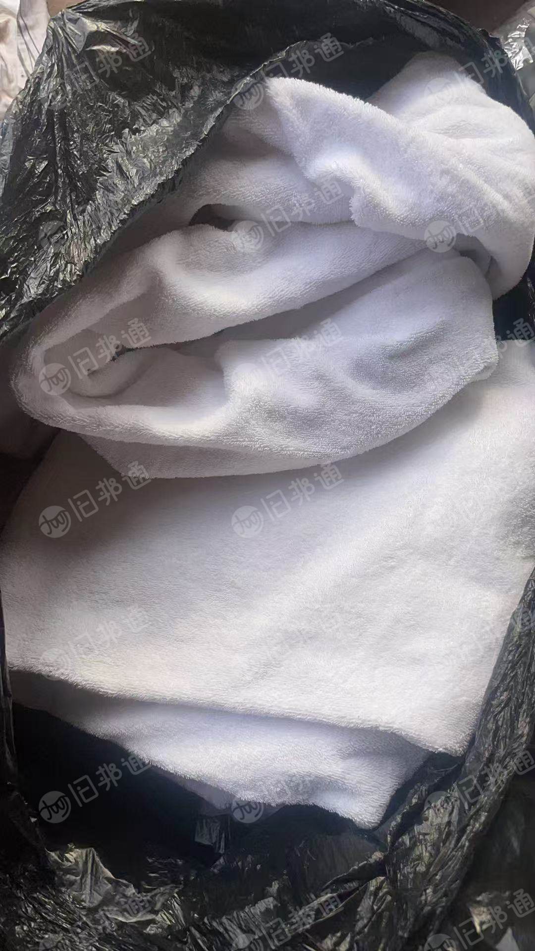 长期出售酒店布草，酒店床单边角料，地巾浴巾毛巾，每个月有20吨左右，货在河北保定