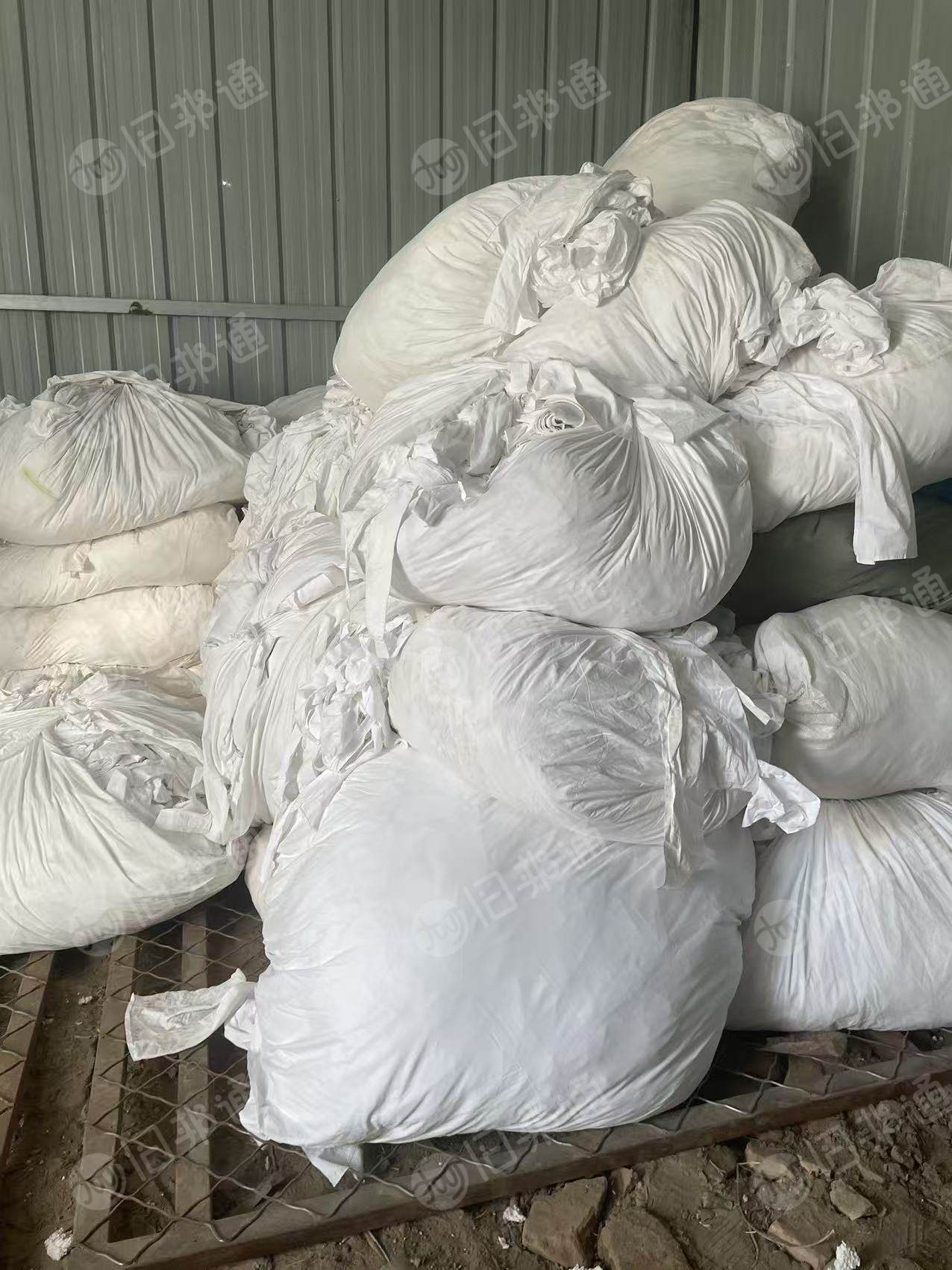 长期出售酒店布草，酒店床单边角料，地巾浴巾毛巾，每个月有20吨左右，货在河北保定