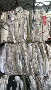 出售小白袋和PP原料袋混打压块，编织袋废料