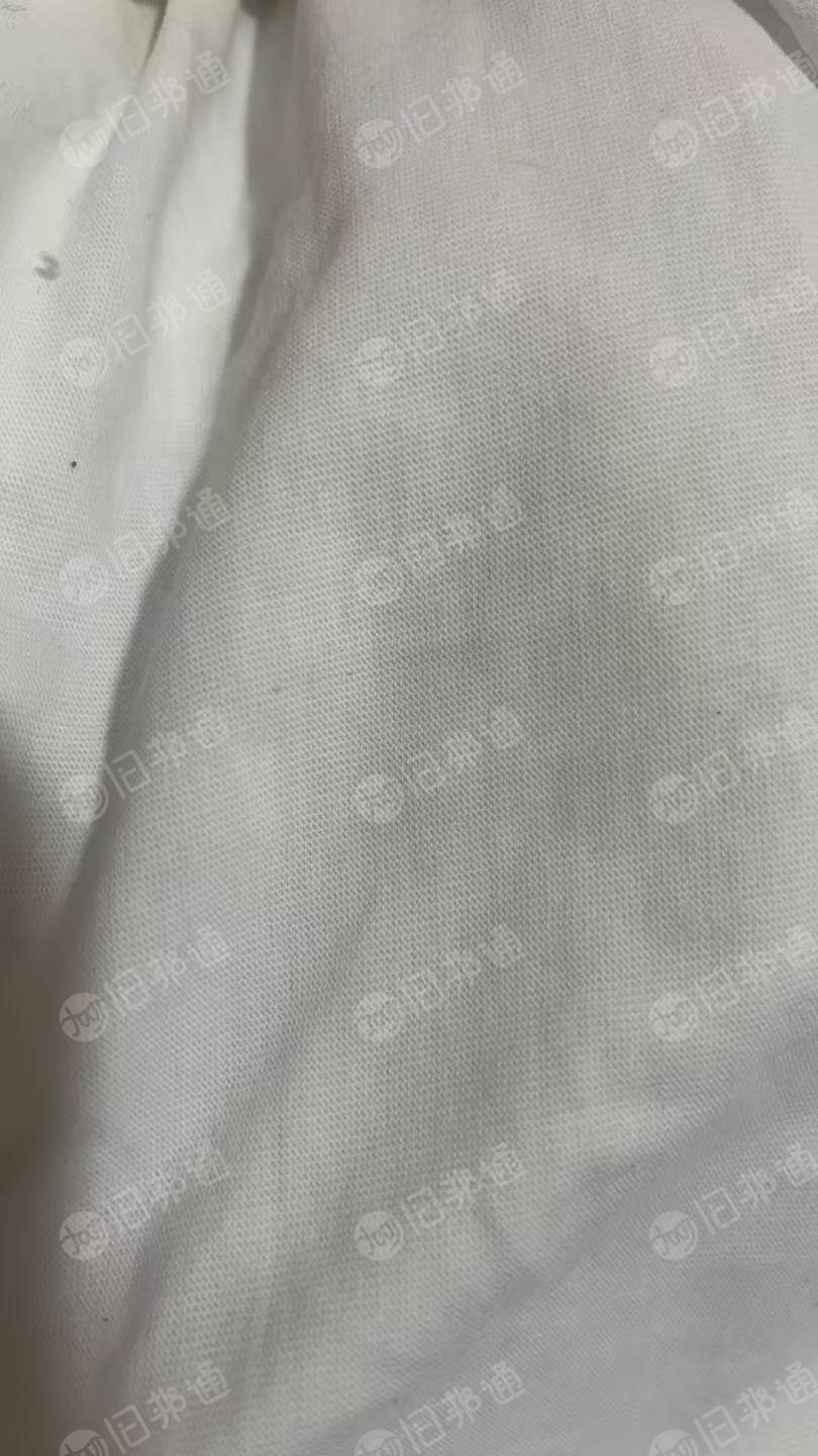 出售白色针织纯棉布头，都是10米，20米这样的，现货只有一吨多左右，货在浙江绍兴