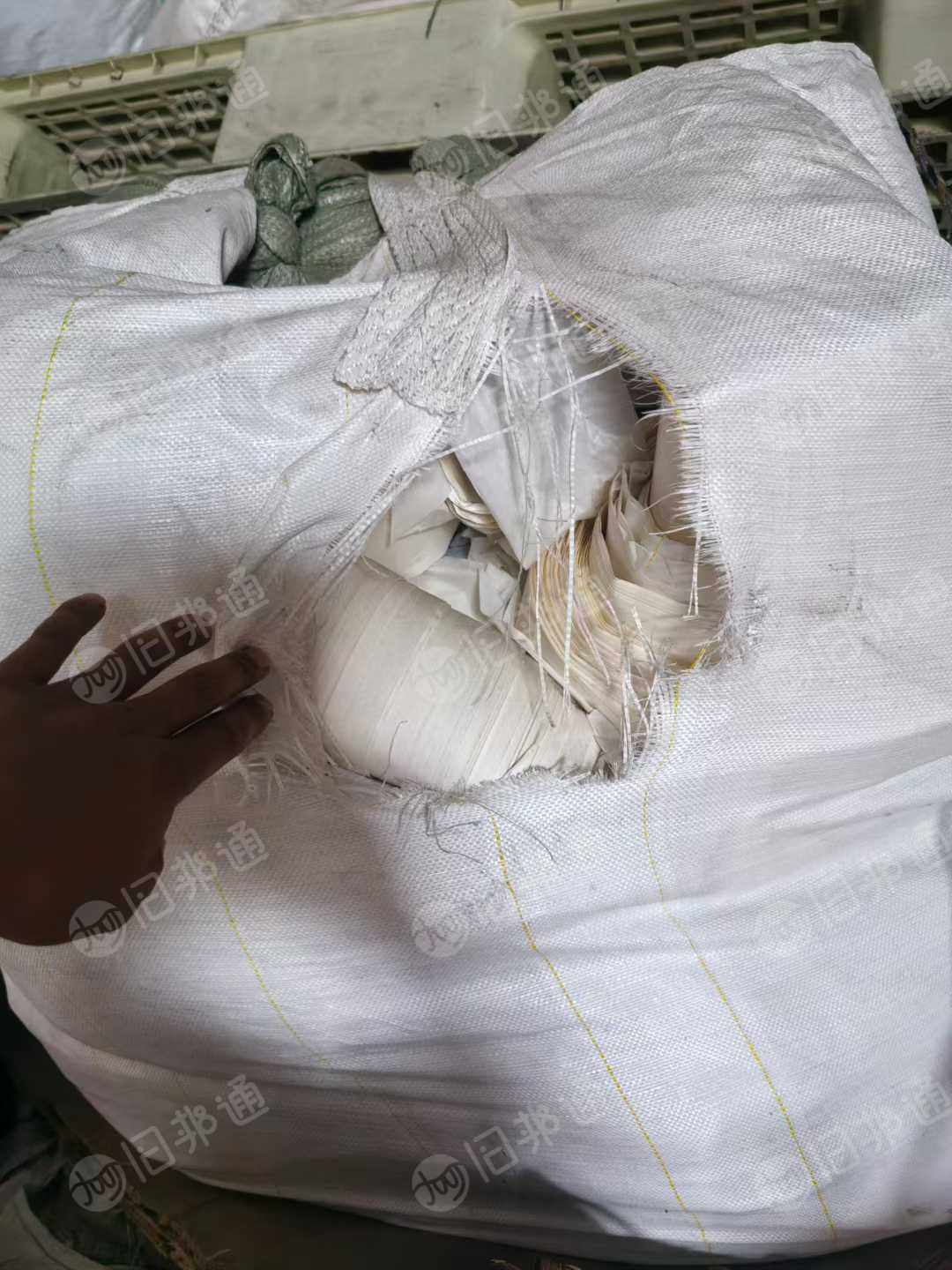 长期出售白色硅油纸废料