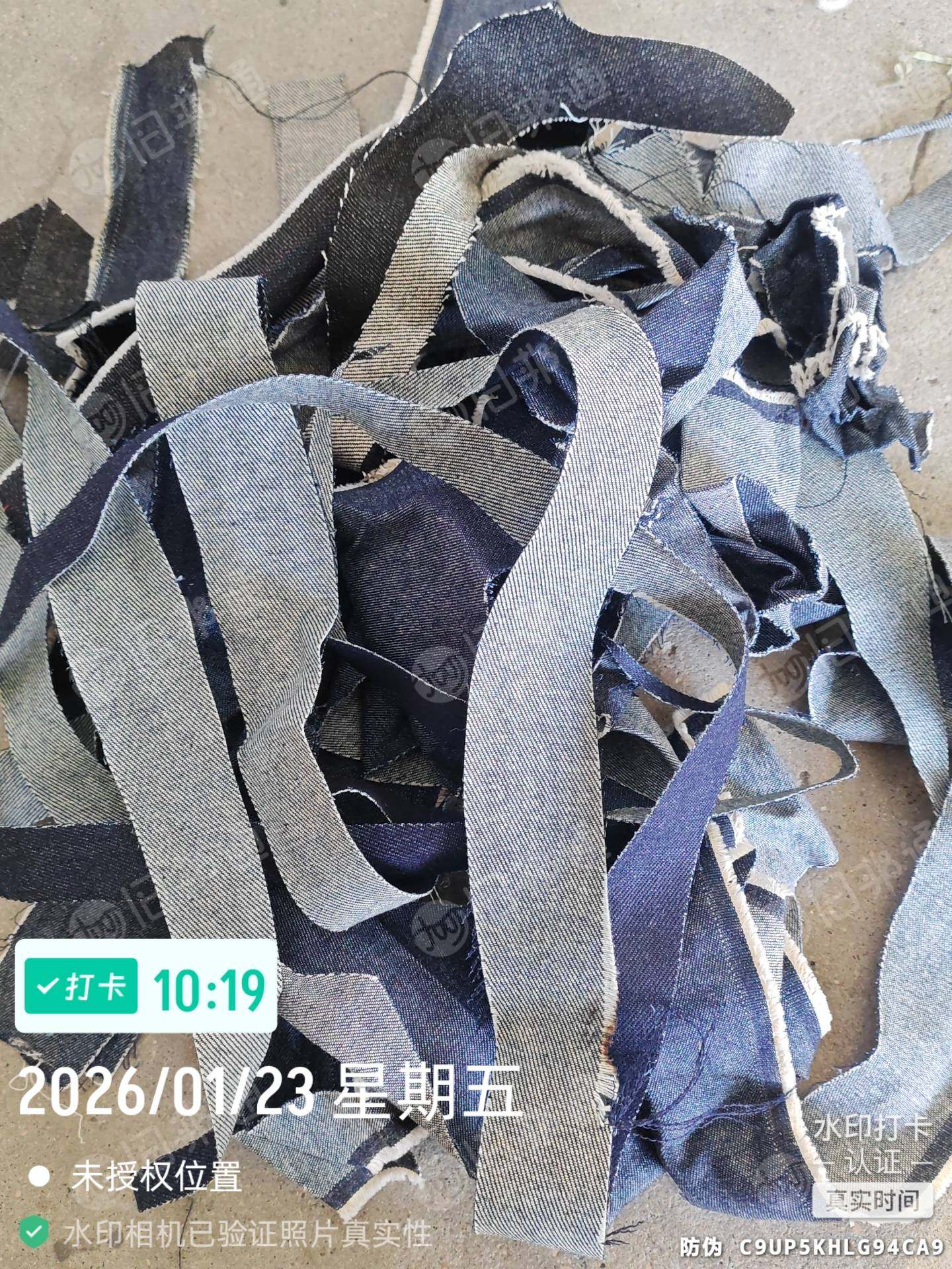 长期大量回收牛仔纯棉95棉牛仔布，开花料，每个月需要1200吨