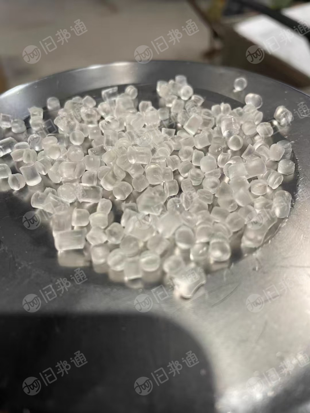 长期出售透明软质pvc颗粒,软度可以调,可做水晶鞋