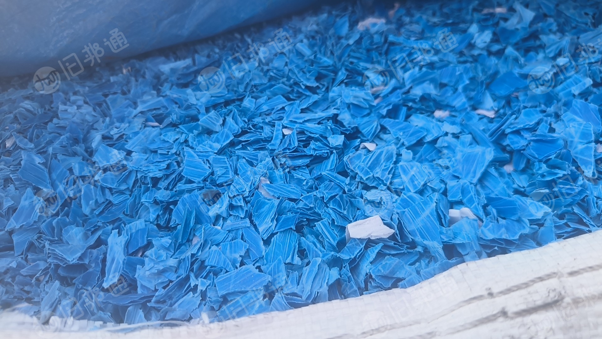 出售纯pp空心板颗粒，过100目的