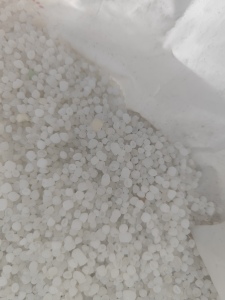 出售PVCPE颗粒，干净的，地板料