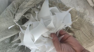 出售尼龙贴TPU边料，TPU复合尼龙料，白色和杂色分开，月供50吨