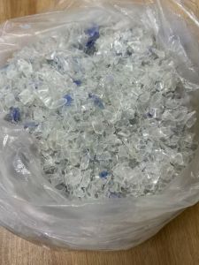 出售PET油壶片，PET油瓶片