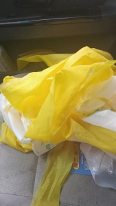 出售横幅布边角料，广告布边角料，货在广东东莞