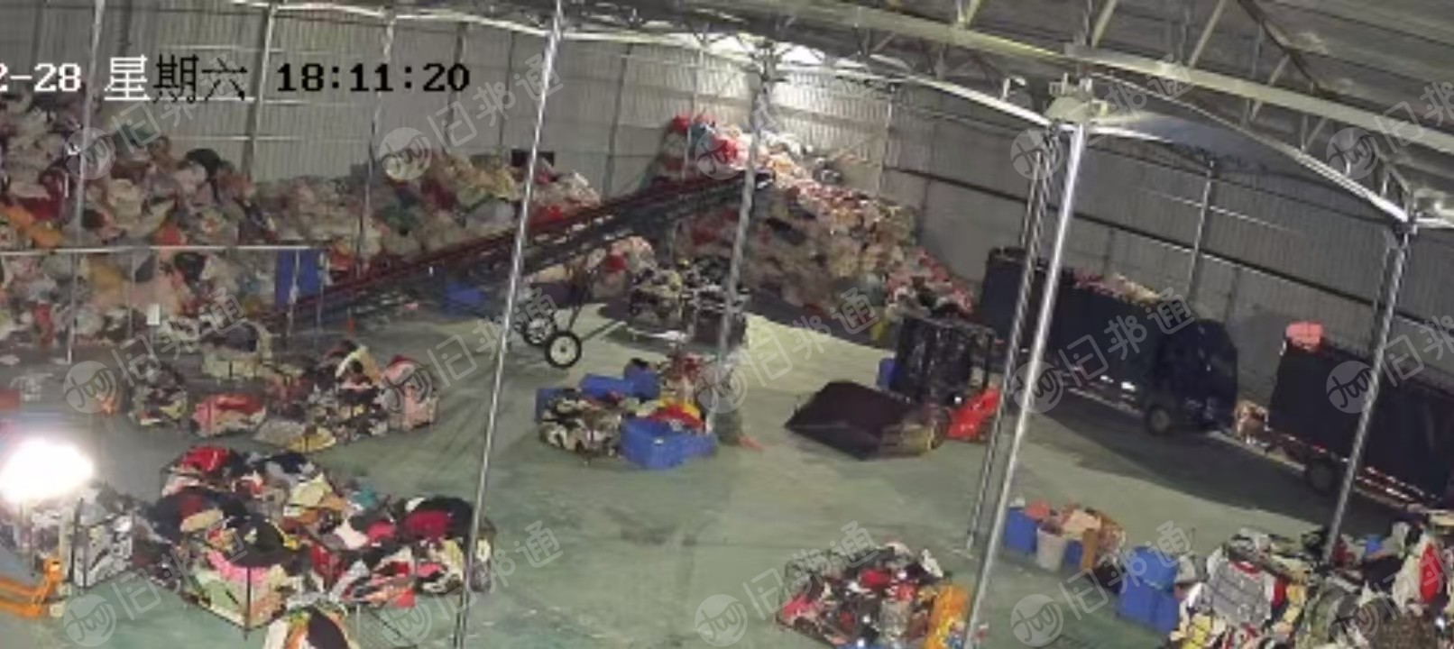 长期出售冬装统货，毛绒睡衣，睡衣统货，冬装统货，现货9米6一车