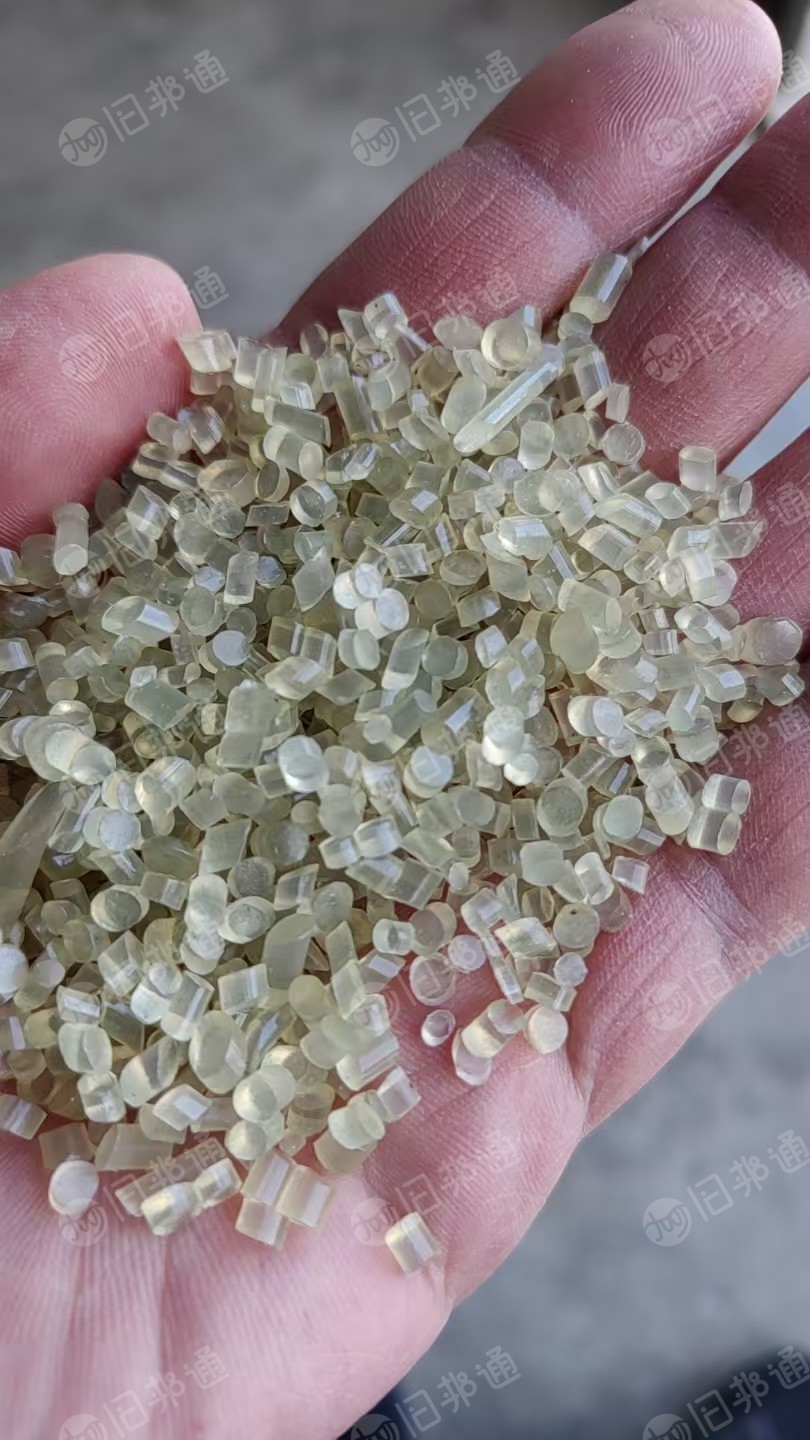 长期出售软质透明pvc颗粒，输液包管破碎料做的，软度70多，现货50-60吨