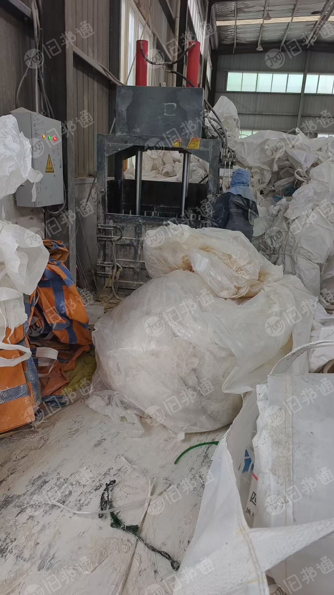 出售一级水洗高压膜废料，现货40吨