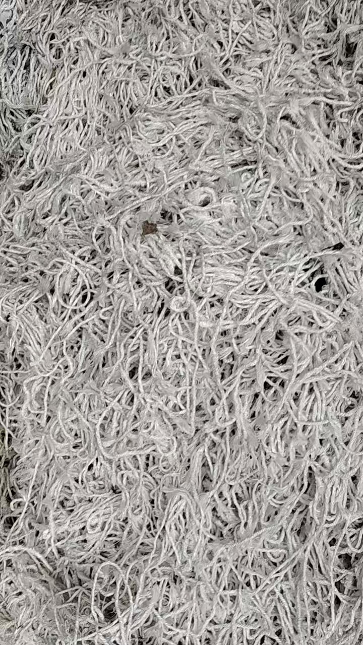 长期出售涤纶绳子，做鞋子下来的废料，现货有6-7吨，货在河北保定