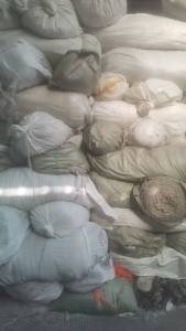 出售库存绒布，库存布，大卷布，有羊羔绒泰迪绒阿尔泰托卡，现货有40吨，货在江苏盛泽