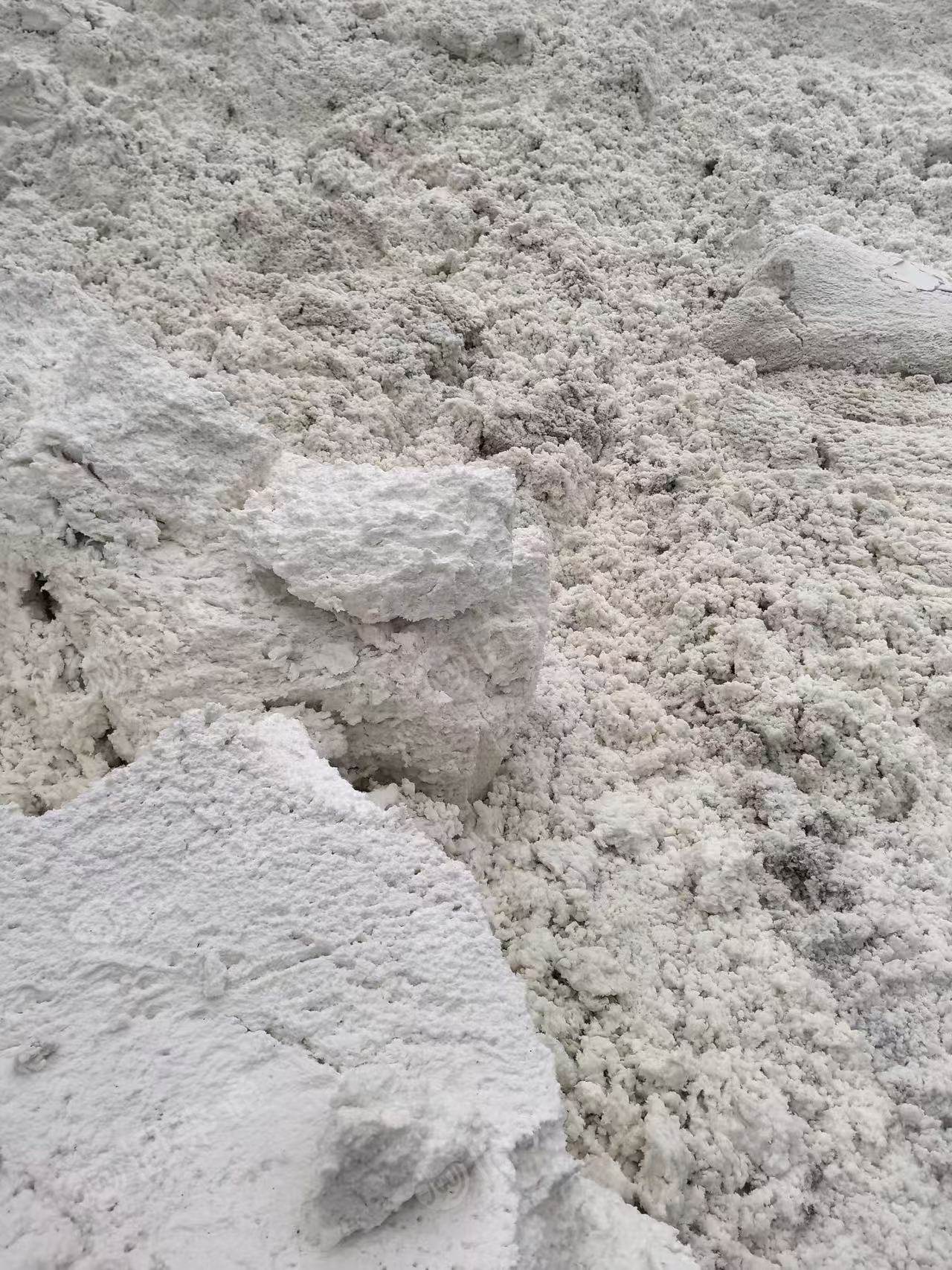 长期出售白色尾浆，竹木混合浆，干度18%～20%