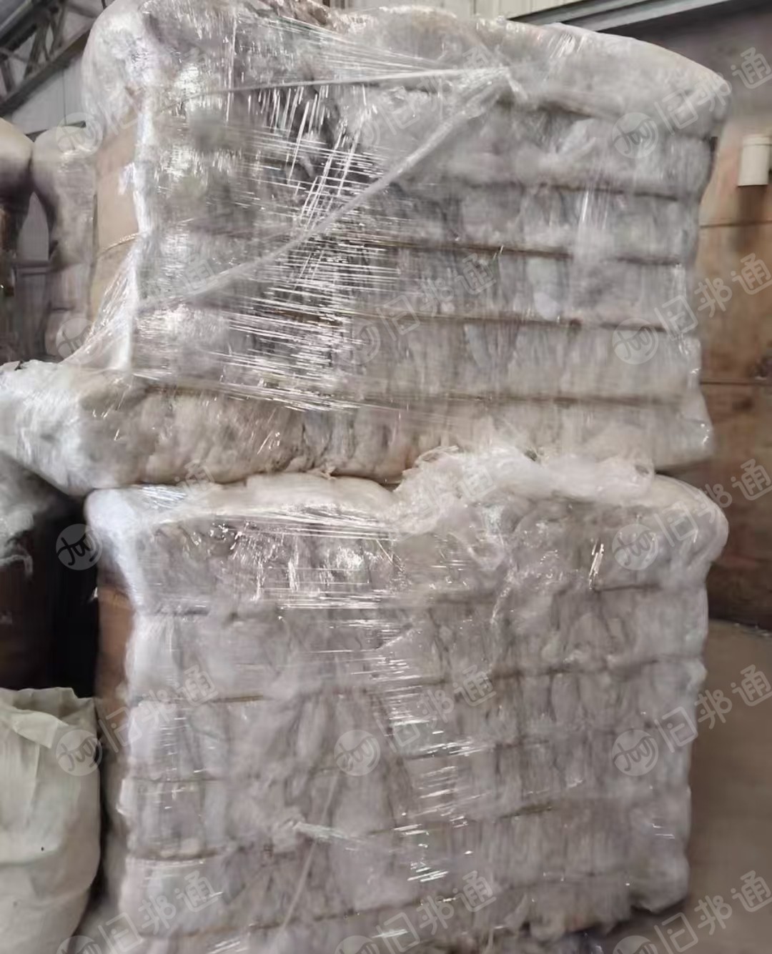长期出售光伏厂下来包装中空板的pp丙纸，可干造可水洗