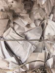 出售光伏厂白色中空板含pp透明袋，现货一个半挂