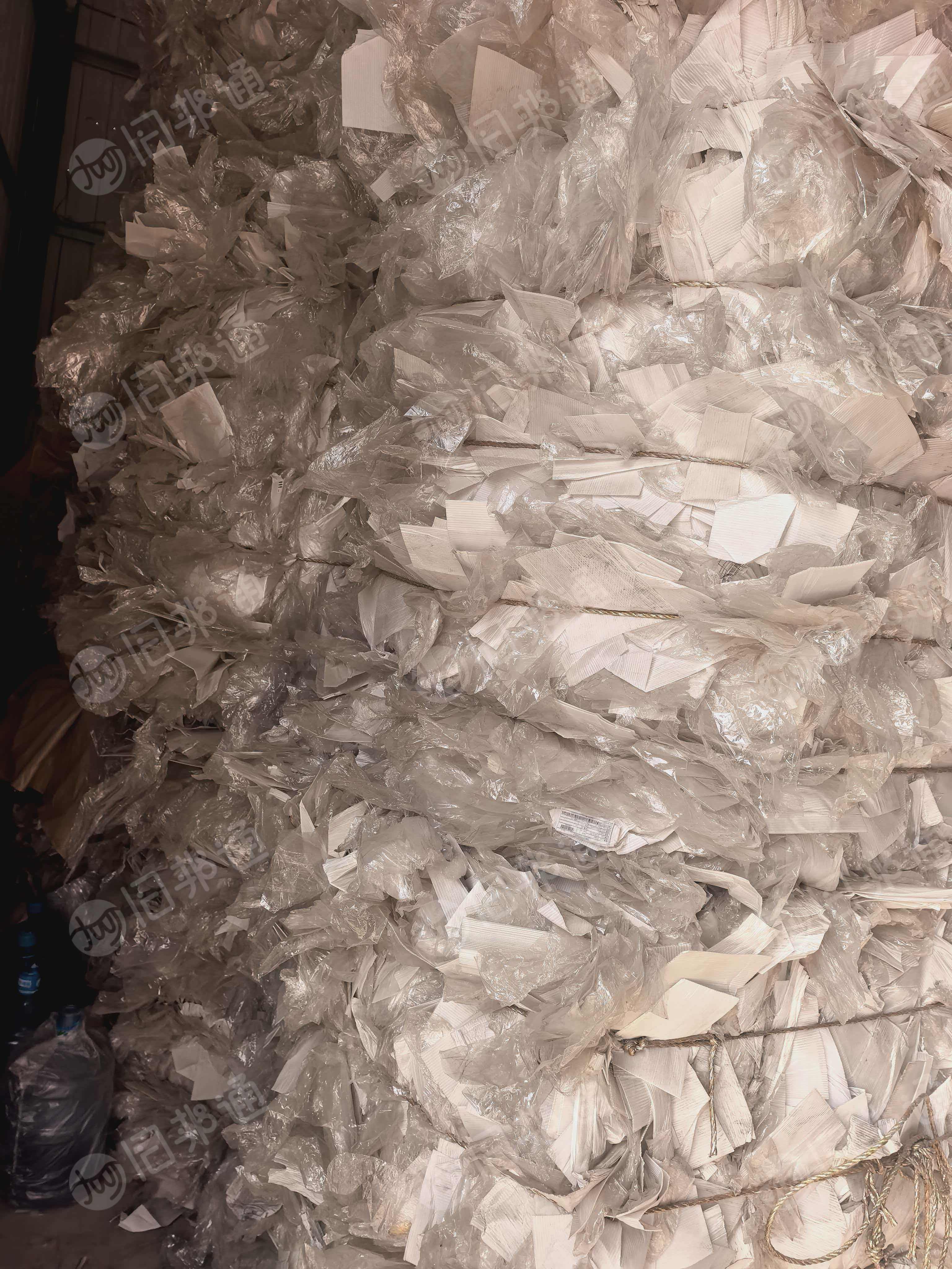 出售光伏厂白色中空板含pp透明袋，现货一个半挂