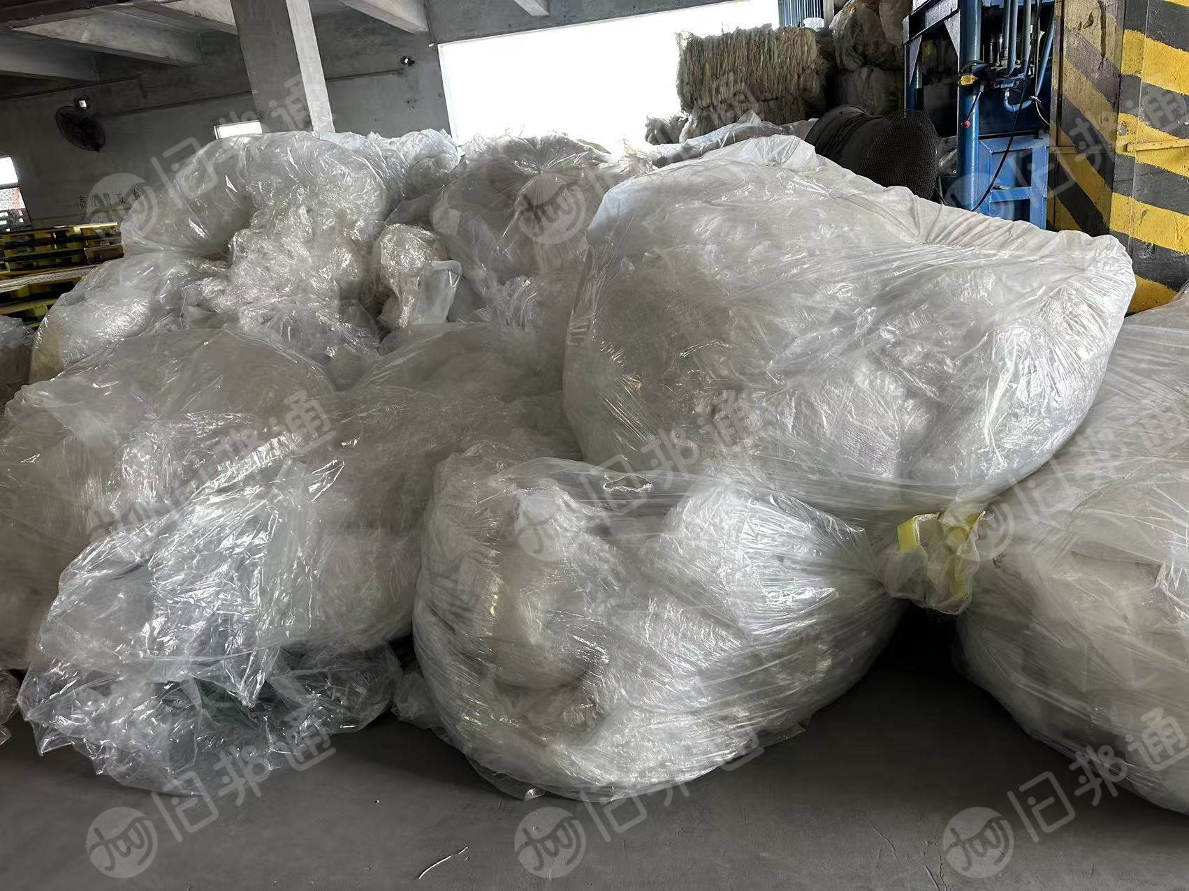 出售干造高压膜，pe收缩膜，现货20吨